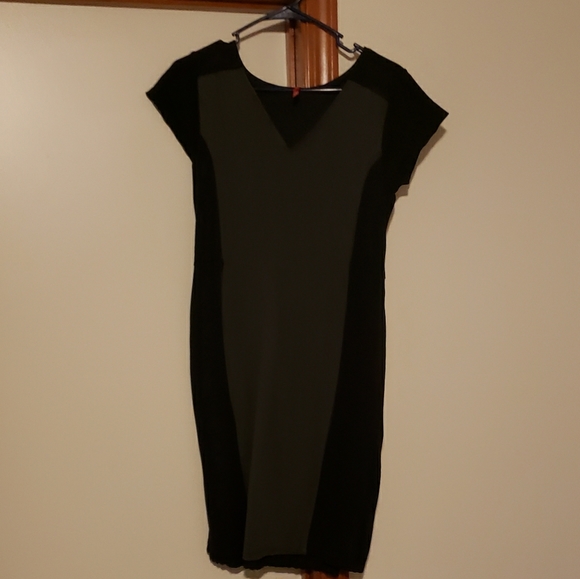 Ruby Ribbon Rita Panel Dress - Picture 3 of 4